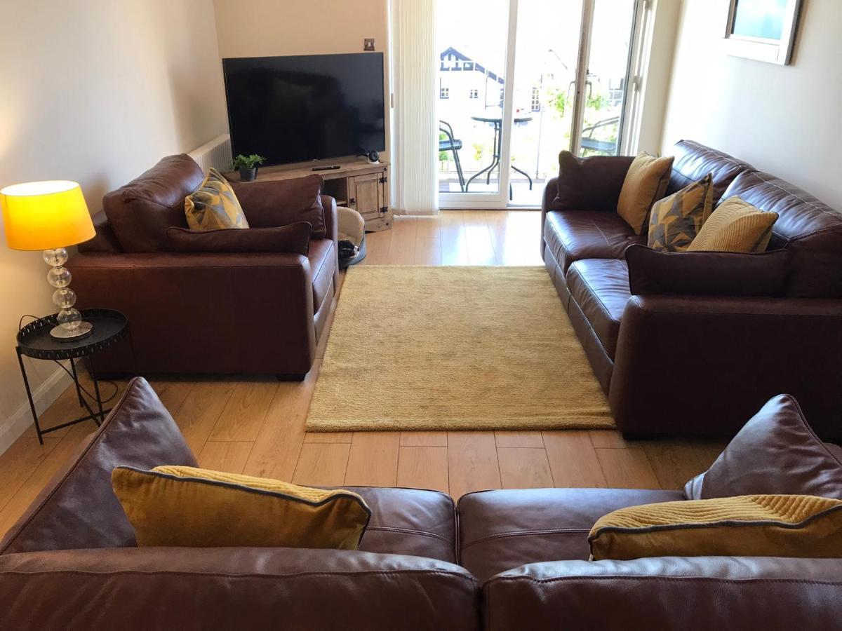 Beautiful 3-Bed Apartment In Gourock Exteriör bild