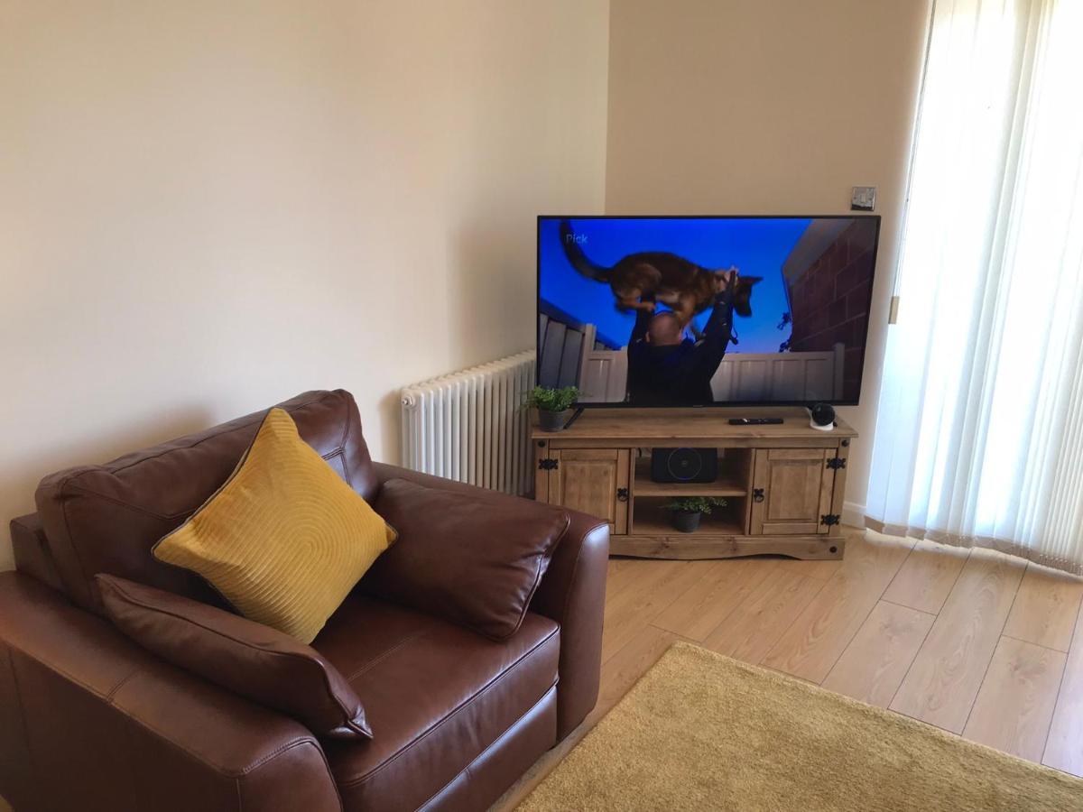 Beautiful 3-Bed Apartment In Gourock Exteriör bild