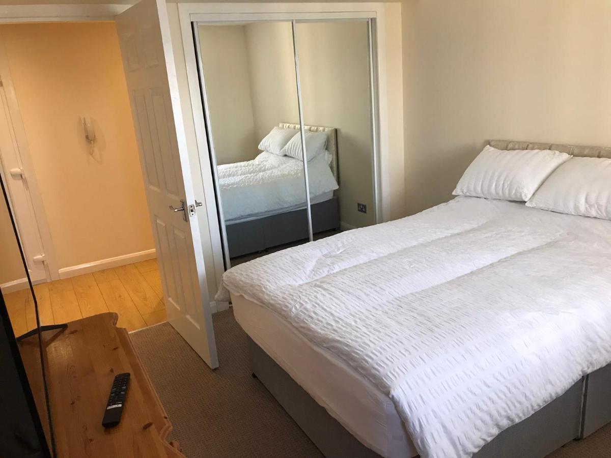 Beautiful 3-Bed Apartment In Gourock Exteriör bild