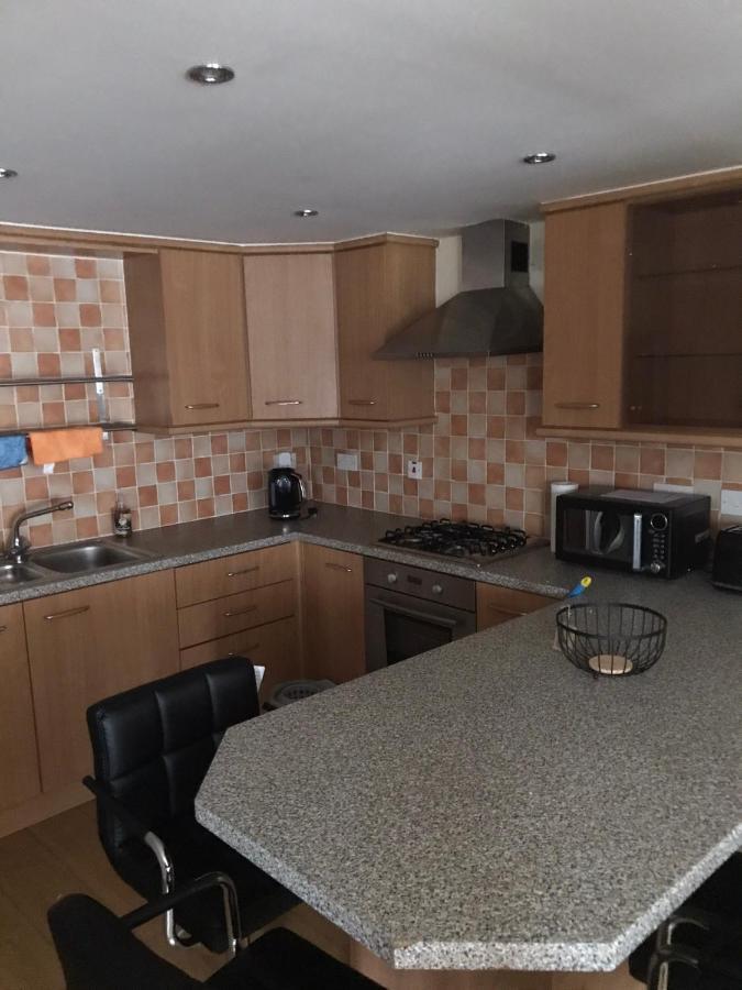 Beautiful 3-Bed Apartment In Gourock Exteriör bild